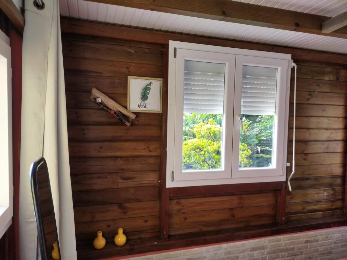 Douceur Des Hauteurs Bas De Villa, Piscine Privee Sainte-Luce Luaran gambar